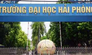 Bị yêu cầu rời khỏi ký túc ngày giá rét, sinh viên Đại học Hải Phòng 'khóc thét'