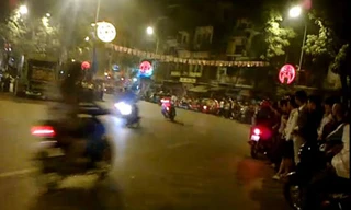 Khởi tố nhóm cầm đầu tổ chức đua xe quanh hồ Gươm