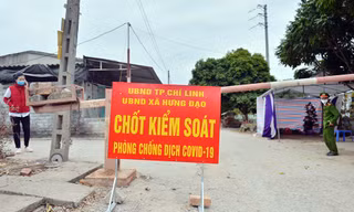 Hưng Yên giãn cách xã hội 2 huyện khi có 3 ca dương tính SARS-CoV-2