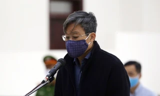 Bị cáo Nguyễn Bắc Son tại toà.