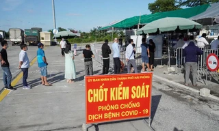 Chốt kiểm soát COVID-19 trên QL5, đoạn quan huyện An Dương, TP Hải Phòng trên.