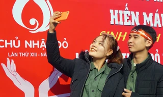 Đông đảo bạn trẻ tham gia hiến máu cứu người tại Đại học Hải Phòng