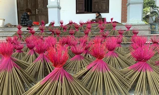 Làng làm hương bài ở Hải Phòng hối hả dịp Tết Nguyên đán 2023