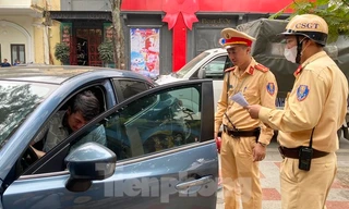 Hải Phòng lùi áp dụng cấm đỗ ô tô trên các tuyến phố trung tâm
