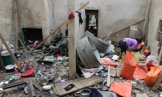 Rùng mình nhìn hiện trường vụ nổ pháo làm 5 người thương vong