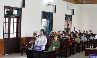 Bị cáo Trần Thị Xuân tại phiên tòa sáng nay 12/4