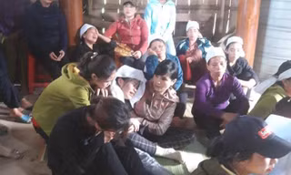 Bố mất khi đi thả lưới, nữ sinh đau đớn bỏ thi giữa chừng