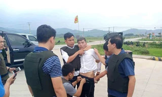 Một đối tượng đã ra đầu thú.