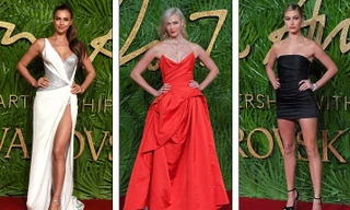 Dàn mỹ nhân khoe sắc quyến rũ với váy áo lộng lẫy 