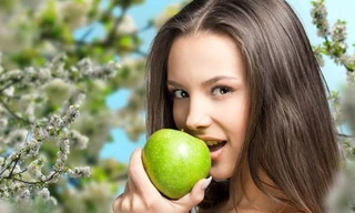 10 bí quyết ăn uống giúp phái đẹp kéo dài tuổi xuân