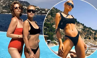 Mẹ Rita Ora U60 diện áo tắm quyến rũ ‘đọ sắc’ con gái