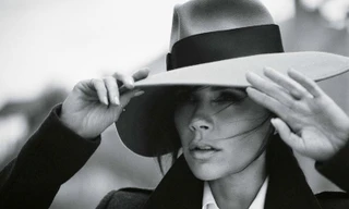 Bà Becks lạnh lùng quyến rũ