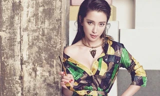 Lý Băng Băng trẻ trung gợi cảm ở tuổi tứ tuần