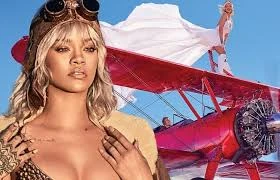 Rihanna hóa nữ phi công gợi cảm đầy quyền lực