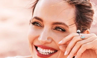 Angelina Jolie rạng rỡ đầy sức sống sau đổ vỡ hôn nhân
