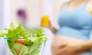 Những loại trái cây tốt cho mẹ bầu sau sinh