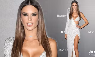 Thiên thần nội y Alessandra Ambrosio táo bạo với đầm cắt xẻ