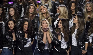 Dàn ‘chân dài’ Victoria's Secret đến Thượng Hải diễn show nội y lớn nhất năm