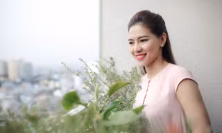 Hành trình từ quê nghèo của người phụ nữ quyền lực trong showbiz Việt