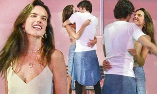 Alessandra Ambrosio ôm hôn tình mới sau chia tay hôn phu 10 năm