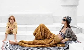 Chàng mẫu nhí sành điệu dễ thương của Chanel 