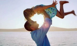 Con sinh từ cha quá già dễ bị tự kỷ