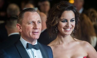 Chàng điệp viên Daniel Craig và mỹ nhân nước Pháp - Bérénice Lim Marlohe (vai Severine) của tập phim 007 Skyfall.