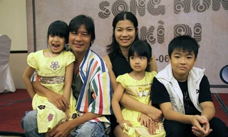 Diễn viên 'Cảnh sát hình sự' Võ Hoài Nam hạnh phúc bên vợ và 4 con