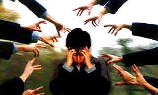 Hoang tưởng là biểu hiện thường thấy ở bệnh nhân tâm thần phân liệt. Ảnh minh họa: geneticliteracyproject. 