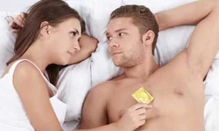 Tràn ngập bao cao su Trung Quốc, vì sao?