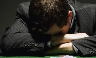 Lấy chồng có máu đỏ đen, tôi còn phải khổ tới bao giờ?