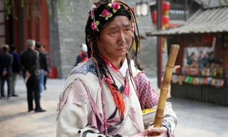 Chàng trai Trung Quốc mua nhà thành phố sau 8 năm đóng vai ăn xin