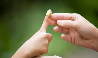 Cách sơ cứu đúng với những tai nạn trẻ thường gặp