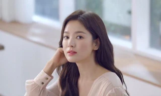 Song Hye Kyo ngày càng xinh đẹp hậu ly hôn