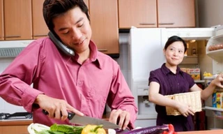 Muốn chồng phụ việc nhà, vợ phải thật ngọt ngào