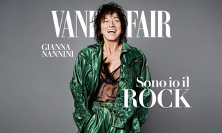 Nữ ca sĩ 'Mùa hè Italia' ngoài 60 vẫn trình diễn đầy máu lửa