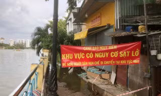 Khẩn trương đánh giá toàn diện tình hình sạt lở kênh Thanh Đa 