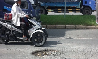 Đại lộ phía Nam TPHCM xuống cấp: Xử phạt đơn vị chủ quản