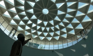 Giếng trời khổng lồ hình hoa sen của nhà ga Bến Thành chính thức lộ diện 