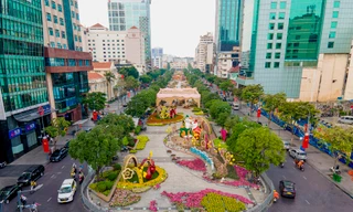 Cấm xe lưu thông vào đường Nguyễn Huệ trong 2 buổi tối cuối tuần