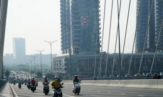 Chuyên gia nói về hiện tượng sương mù liên tục xuất hiện ở TPHCM