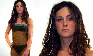 Chiếc váy xuyên thấu khiến William say mê Kate