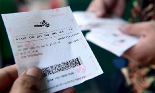 Bản tin 8H: Một người ở TPHCM thành tỷ phú Vietlott