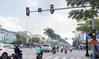 Bỏ đề xuất cấm tuyệt đối vượt đèn vàng