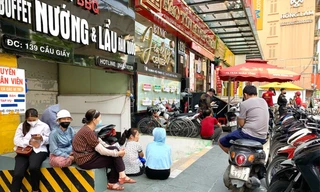 Đi khắp Hà Nội không mua nổi 1 chỉ vàng nhẫn để mừng cưới