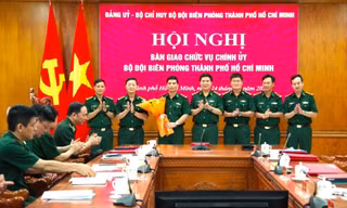 Bản tin 8H: Đại tá Đỗ Vĩnh Thăng làm Chính ủy Bộ đội biên phòng TPHCM