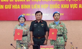 Bản tin 8H: Chủ tịch nước cử hai sĩ quan làm nhiệm vụ gìn giữ hòa bình