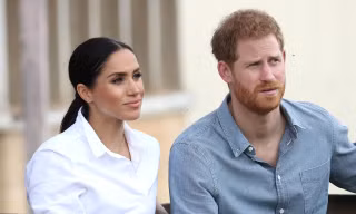Harry và Meghan bị hạ thấp địa vị