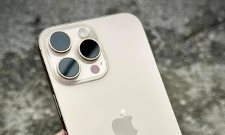 iPhone 16 xách tay giảm giá 'chóng mặt' sau 2 ngày về Việt Nam