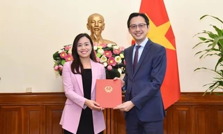 Bản tin 8H: Bộ Thông tin và Truyền thông, Bộ Ngoại giao bổ nhiệm cán bộ